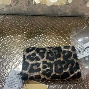 Michael Kors Jet Set Leopard card case